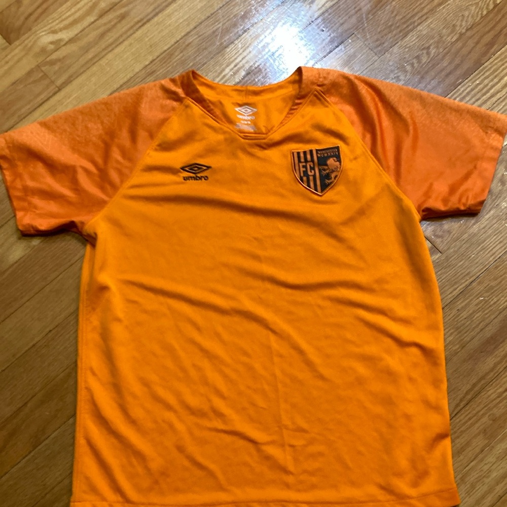 Manchester United orange jersey size medium by umbro